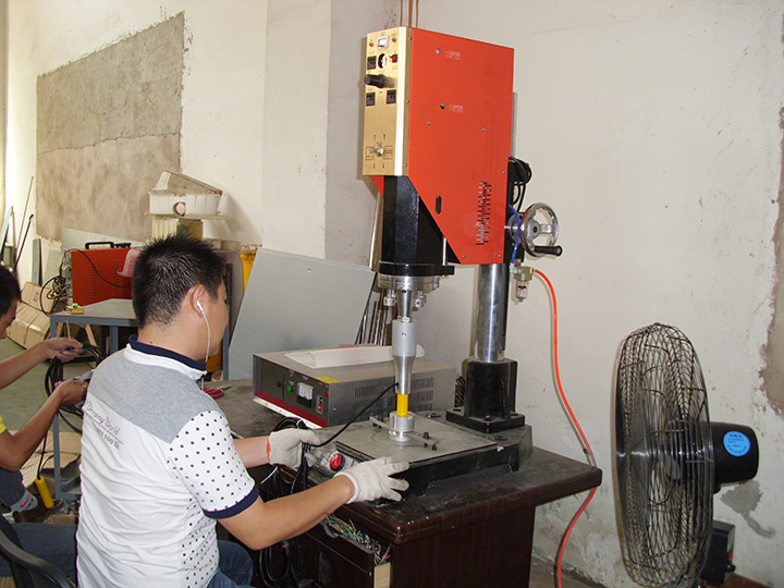 Ultrasonic Welding